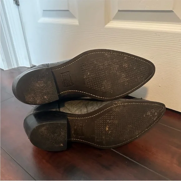 Size 10 Laredo Women’s Vintage Distressed Leather Cowboy Boots Western Mid Calf - Picture 9 of 10